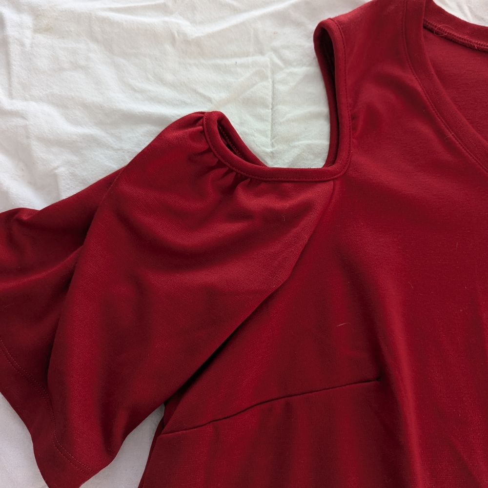 Signature Collection Cold-Shoulder Dress - Picture 8 of 8